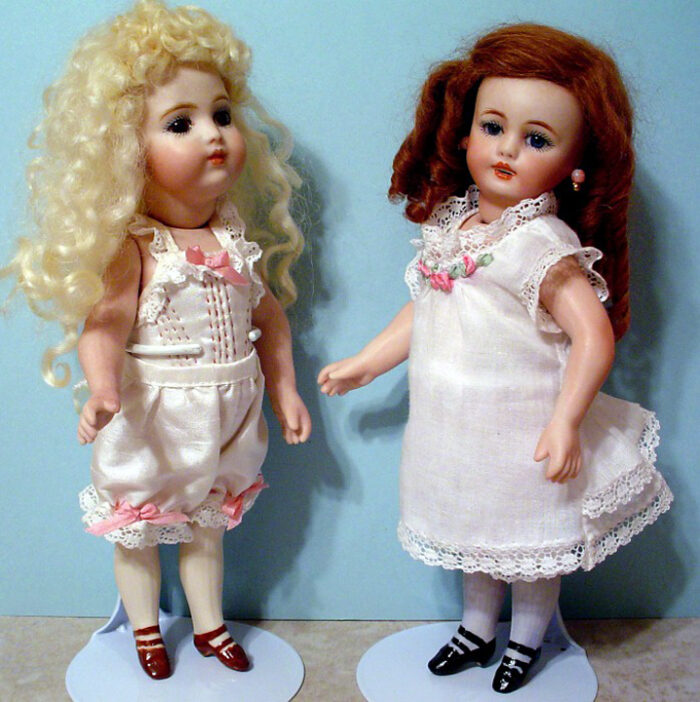 Mignonette Doll Pattern Outfit - Image 7