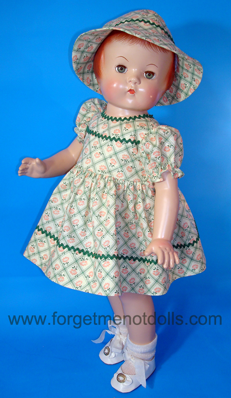 Green Patsy Day Dress&Hat